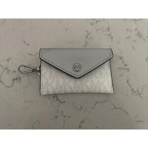 Michael Kors White Silver Monogram Envelope Cardholder Key Pouch MK Logo Snap